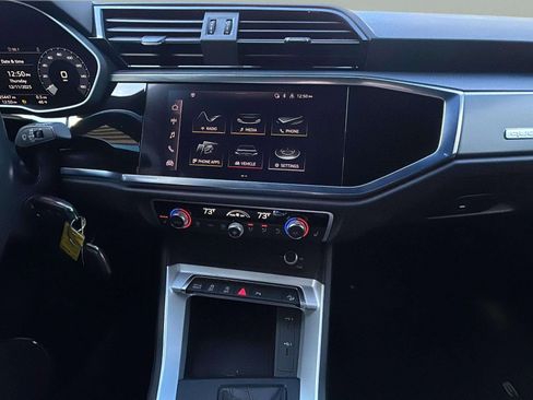 Used 2022 Audi Q3 2.0T Premium image 25