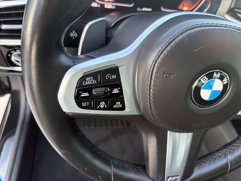 Used 2021 BMW M550i xDrive AWD/4WD image 17