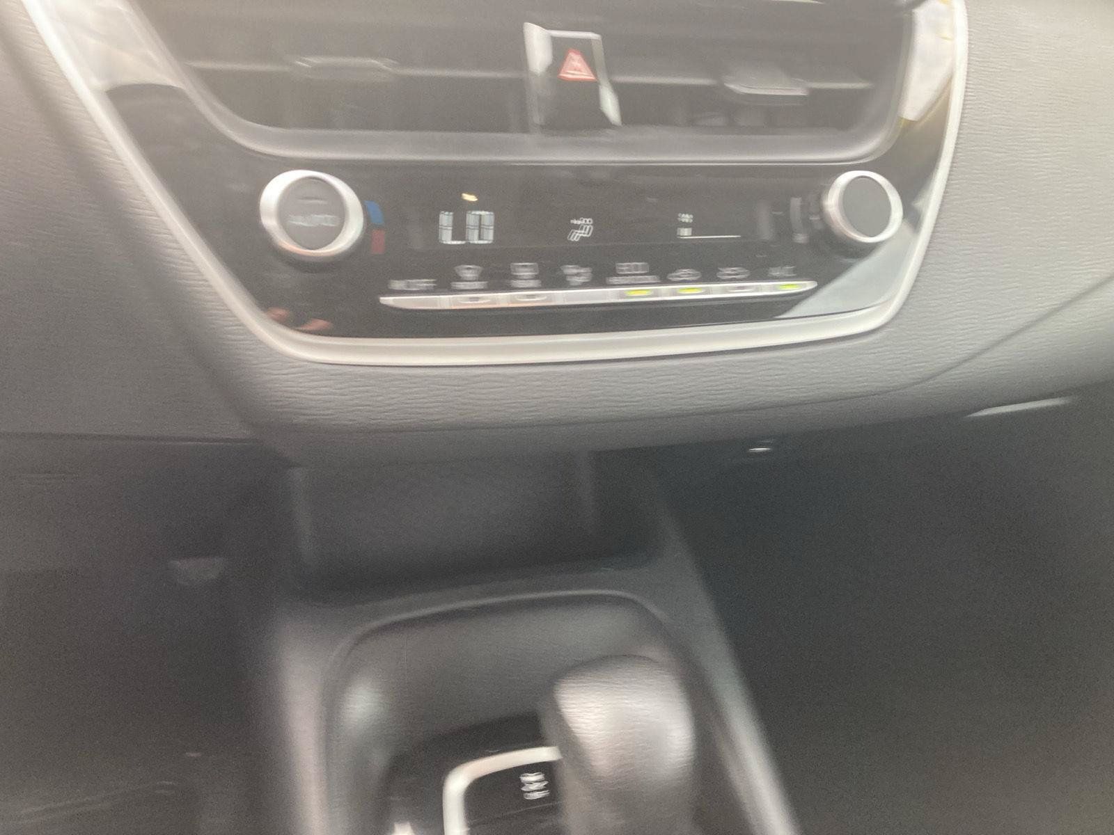 Used 2024 Toyota Corolla LE FWD image 16