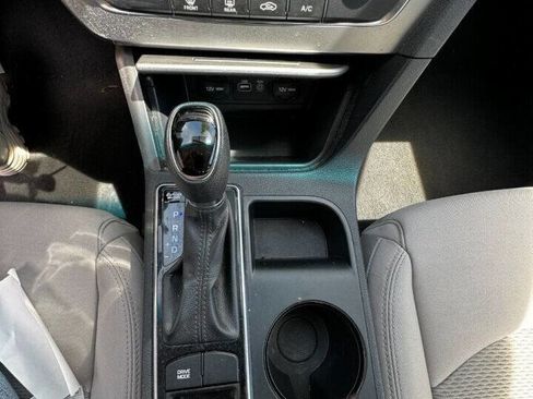 Used 2017 Hyundai Sonata SE image 26
