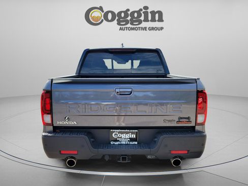 Used 2024 Honda Ridgeline TrailSport image 5