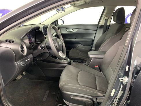 Used 2020 Kia Forte LXS FWD image 15