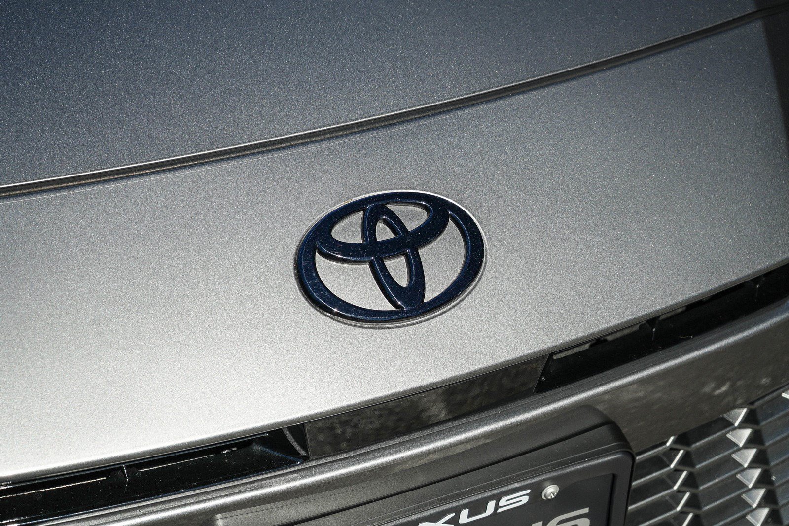 Used 2026 Toyota Camry XSE FWD image 9
