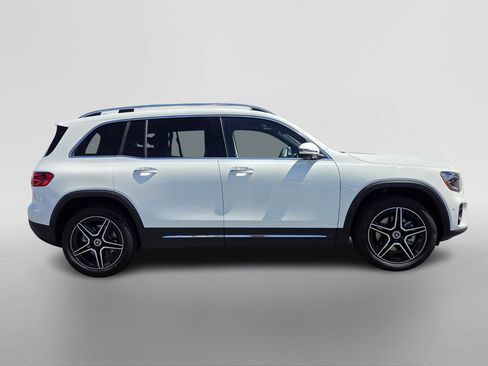 New 2026 Mercedes-Benz GLB 250 image 6