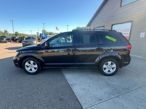 Used 2013 Dodge Journey SE image 8