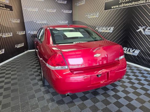Used 2014 Chevrolet Impala LT w/ LT Sunroof Package FWD image 12
