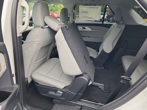 New 2026 Ford Explorer Active w/ Active Comfort Package image 54