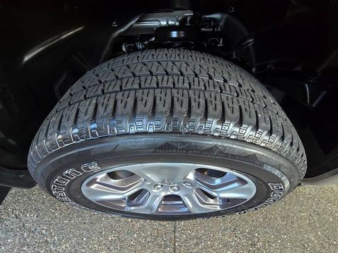 Certified 2023 RAM 1500 Laramie AWD/4WD image 30