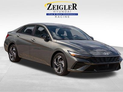 New 2025 Hyundai Elantra SEL