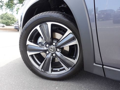 Used 2023 Lexus UX 250h FWD image 10