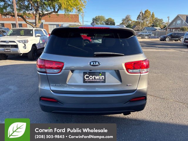 Used 2018 Kia Sorento AWD image 6