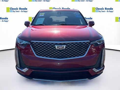 Used 2021 Cadillac XT6 Luxury image 2
