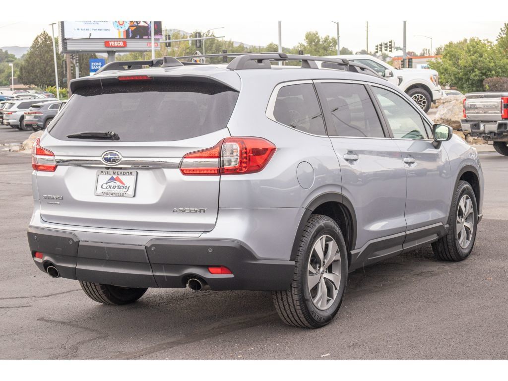 Used 2019 Subaru Ascent Premium w/ Popular Package #3 AWD/4WD image 3
