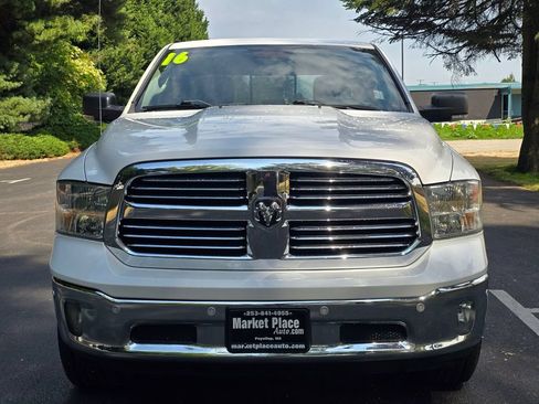 Used 2016 RAM 1500 Big Horn AWD/4WD image 9