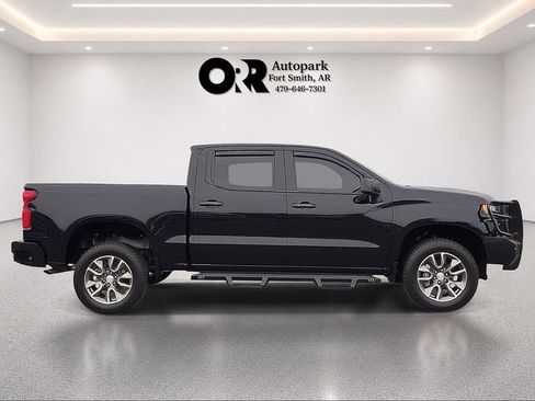 Used 2020 Chevrolet Silverado 1500 LT w/ Texas Edition RWD image 6