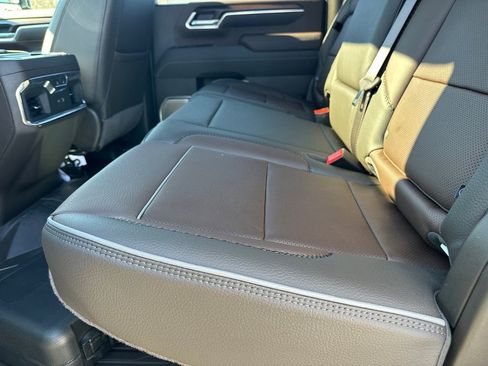 New 2026 GMC Sierra 2500 Denali w/ Denali Reserve Package AWD/4WD image 21