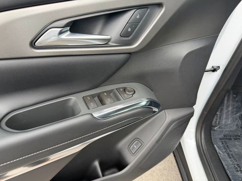 Used 2018 Chevrolet Traverse LT AWD/4WD image 16