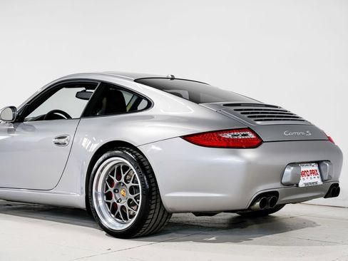 Used 2009 Porsche 911 Carrera S RWD image 24