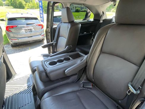 Used 2018 Honda Odyssey EX-L image 19