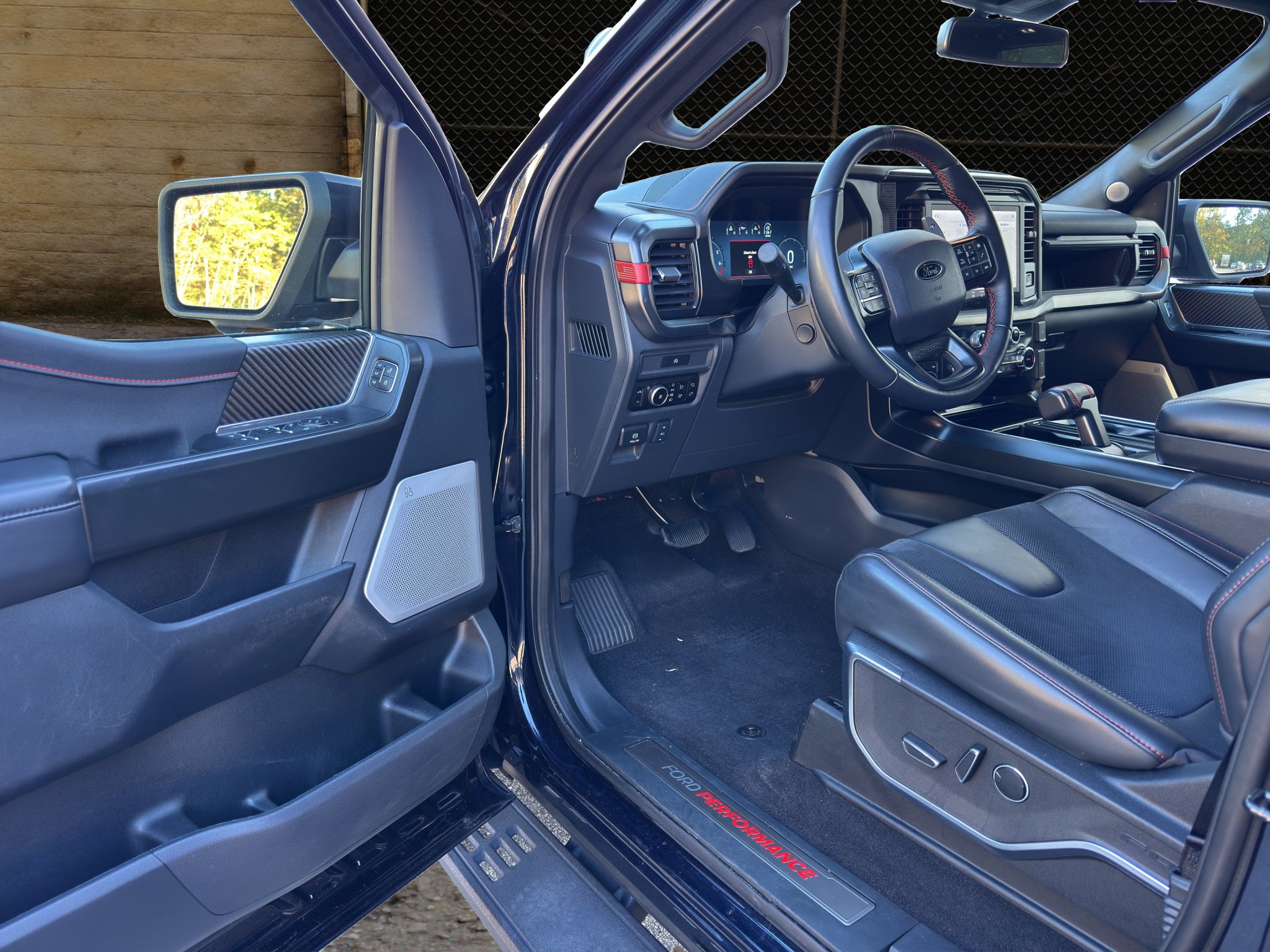 Used 2025 Ford F150 Raptor AWD/4WD image 5