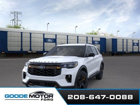 New 2026 Ford Explorer Tremor image 2
