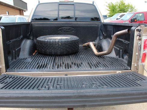 Used 2013 Ford F150 XLT w/ Luxury Equipment Group AWD/4WD image 13