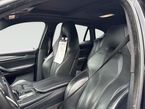 Used 2017 BMW X6 M AWD/4WD image 16