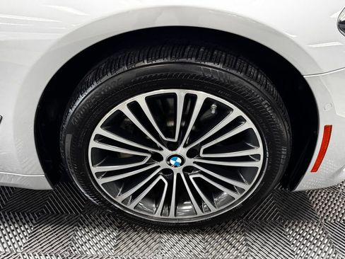 Used 2018 BMW 540i xDrive AWD/4WD image 18