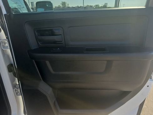 Used 2018 RAM 2500 Tradesman AWD/4WD image 13