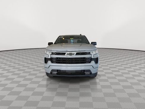 Used 2024 Chevrolet Silverado 1500 RST w/ Z71 Off-Road Package AWD/4WD image 3
