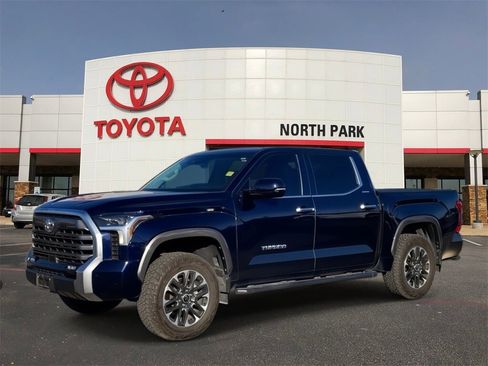 Used 2024 Toyota Tundra Limited image 1