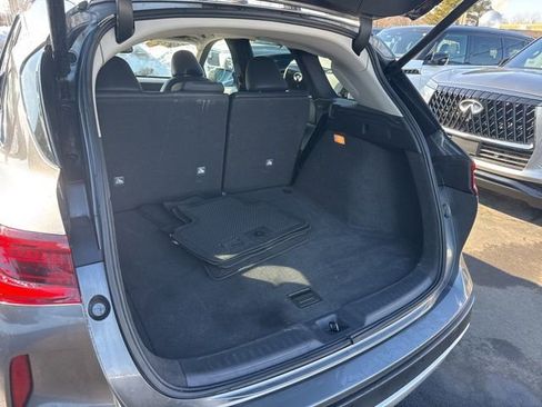 Certified 2022 INFINITI QX50 Essential image 9