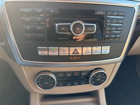 Used 2015 Mercedes-Benz ML 250 ML 250 BlueTEC 4MATIC Sport Ut image 17