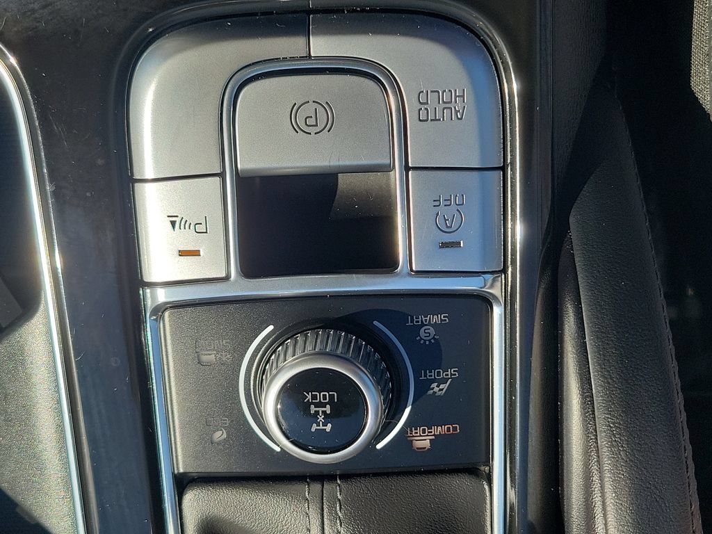 Used 2024 Kia Telluride EX X-Line AWD/4WD image 21