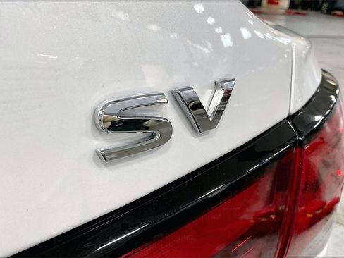 Certified 2024 Nissan Sentra SV image 30