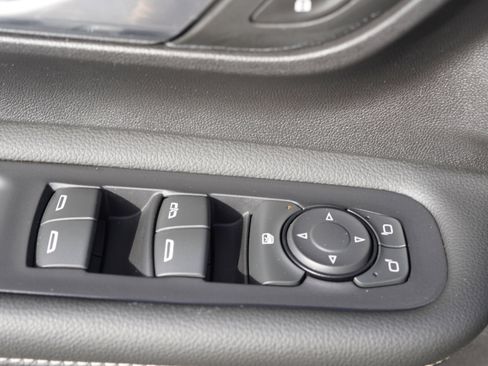 Used 2024 GMC Terrain Denali w/ Denali Premium Package image 31