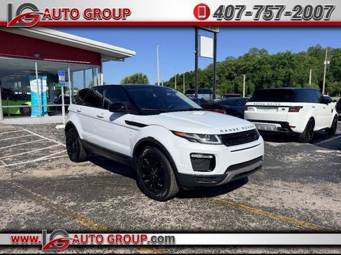 Used 2019 Land Rover Range Rover Evoque SE AWD/4WD image 1