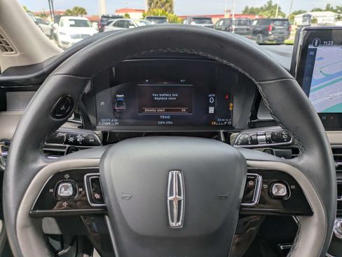 Used 2024 Lincoln Corsair FWD image 30