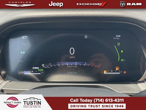 Used 2023 Jeep Grand Cherokee 4WD 4xe image 28