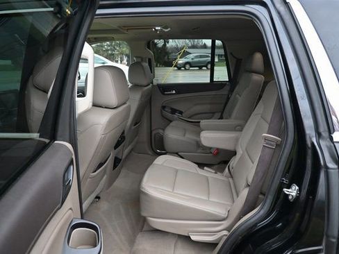 Used 2019 GMC Yukon SLT w/ Open Road Package image 27