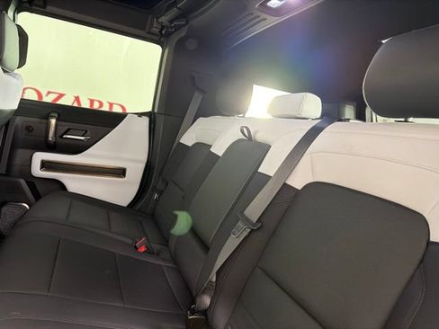 Used 2025 GMC Hummer EV 3X AWD/4WD image 30