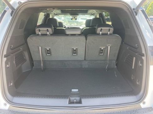 New 2026 Chevrolet Traverse LT w/ Enhanced Driving Package image 6