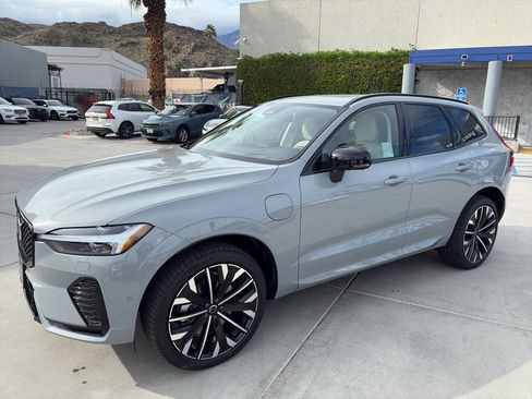 New 2026 Volvo XC60 T8 Ultra w/ Protection Package Premier image 3