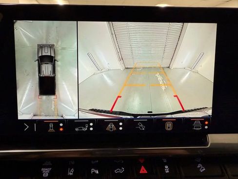 New 2025 GMC Sierra 2500 SLT w/ SLT Premium Package image 22