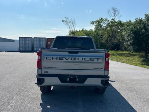 Certified 2023 Chevrolet Silverado 1500 Custom w/ LPO, Dark Essentials Package AWD/4WD image 4