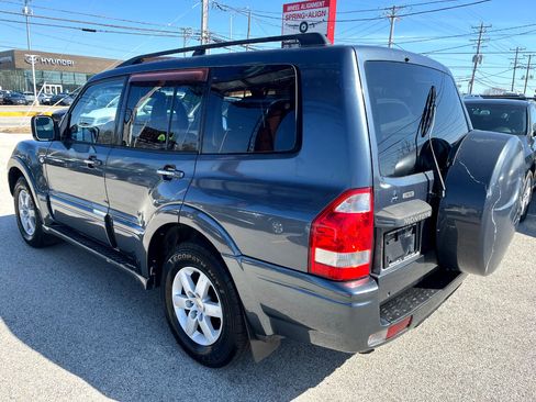 Used 2006 Mitsubishi Montero Limited image 3