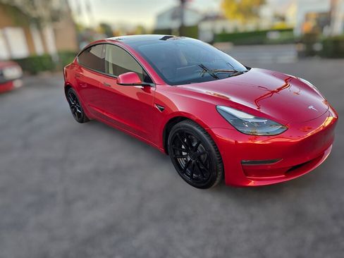 Used 2022 Tesla Model 3 Long Range AWD/4WD image 6