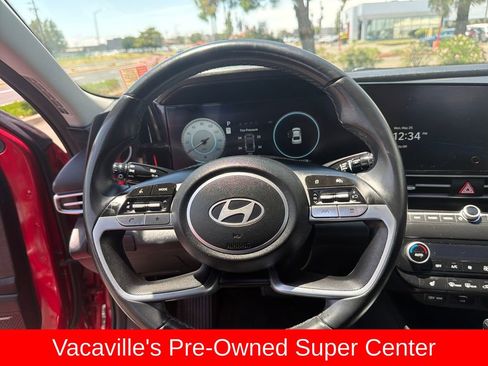 Used 2024 Hyundai Elantra Limited FWD image 14