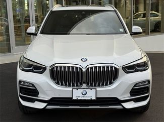 Used 2021 BMW X5 xDrive40i w/ Premium Package 2 video 2