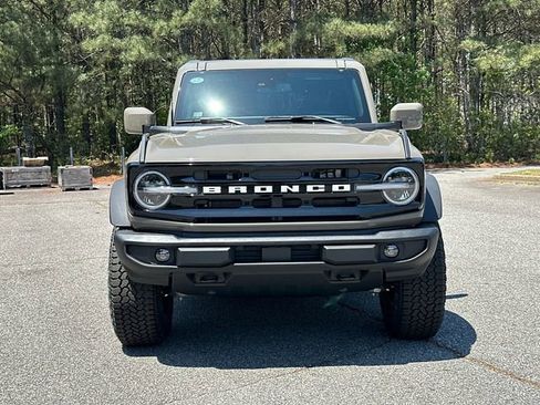 New 2026 Ford Bronco Outer Banks AWD/4WD image 2